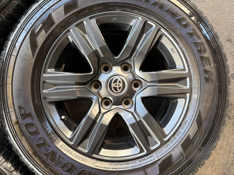 ล้อแม็กขอบ17 TOYOTA REVO สภาพสวย แถมยางDUNLOP265-65-17 ปี20 ปีแท้  รูปที่ 4