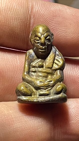 รูปหล่อโบราณไม่ทราบที่เก่ามากใครรู้ที่คุ้มแน่นอนครับ รูปที่ 5