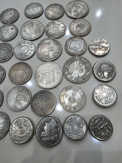 เหรียญ ต่างประเทศ สวยหายาก ของเก่าเก็บ หนักๆ เหมาๆ ทั้งหมด ขายตามสภาพของที่บ้านพร้อมส่งครับ รูปที่ 10