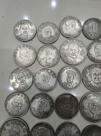 เหรียญ ต่างประเทศ สวยหายาก ของเก่าเก็บ หนักๆ เหมาๆ ทั้งหมด ขายตามสภาพของที่บ้านพร้อมส่งครับ รูปที่ 2
