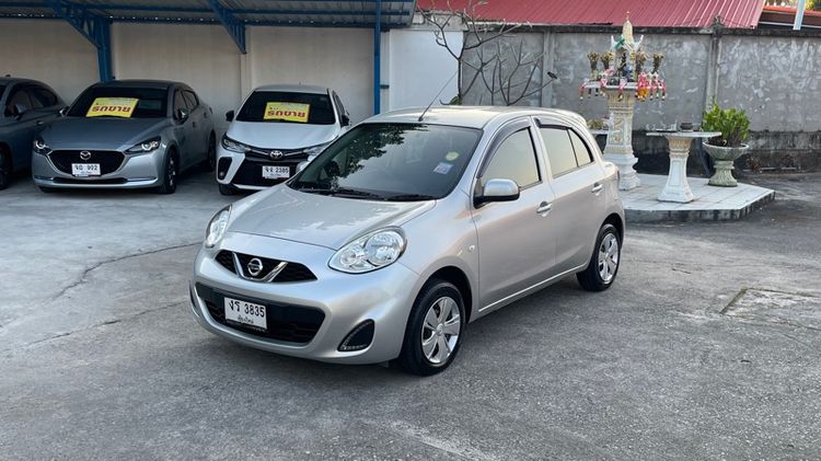 รถ Nissan March 1.2 E สี บรอนซ์เงิน