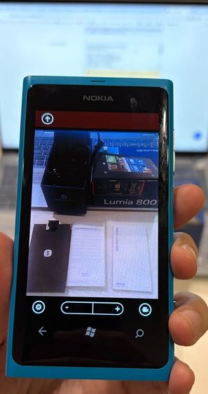 Nokia Lumia 800 รูปที่ 8