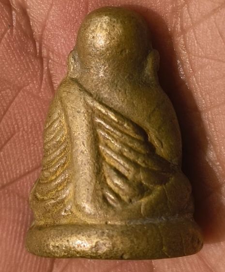 พระหล่อเนื้อโลหะเก่าค่ะ(2) รูปที่ 4