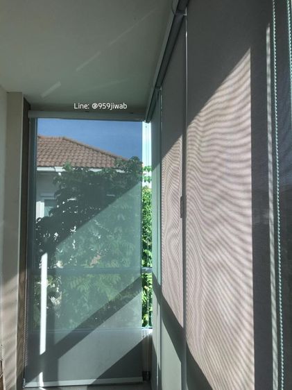 ม่านม้วน พร้อมราง สีเทา 