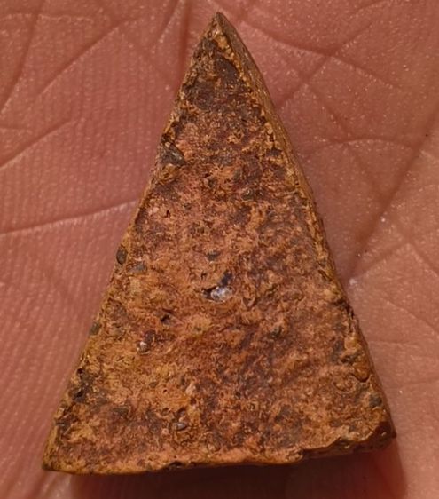 พระกรุเนื้อดินเก่าค่ะ(12) รูปที่ 4