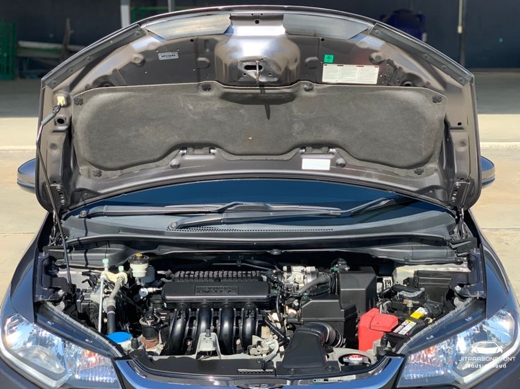 Honda Jazz 2015 1.5 S i-VTEC Sedan เบนซิน เกียร์ธรรมดา เทา รูปที่ 2