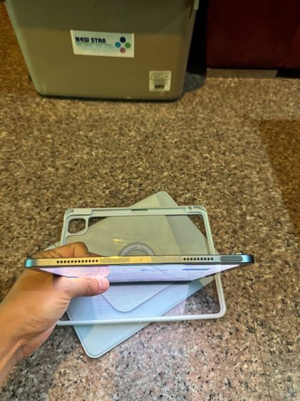 ขายiPadAir5 M1 สีBlue64กิ๊กสูนTrueสภาพสวยๆใช้งานดีทุกๆฟังชั่นถูกๆ รูปที่ 3