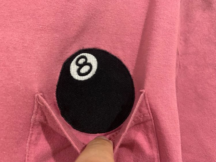 เสื้อยืด STUSSY กระเป๋าอกซ้าย แท้ 💯 size M ขนาด อก 21 ยาว 28.5 นิ้ว สภาพใหม่มาก ดีเทลสวยมาก เนื้อผ้านิ่มมาก หายากน่าสะสมครับ รูปที่ 3