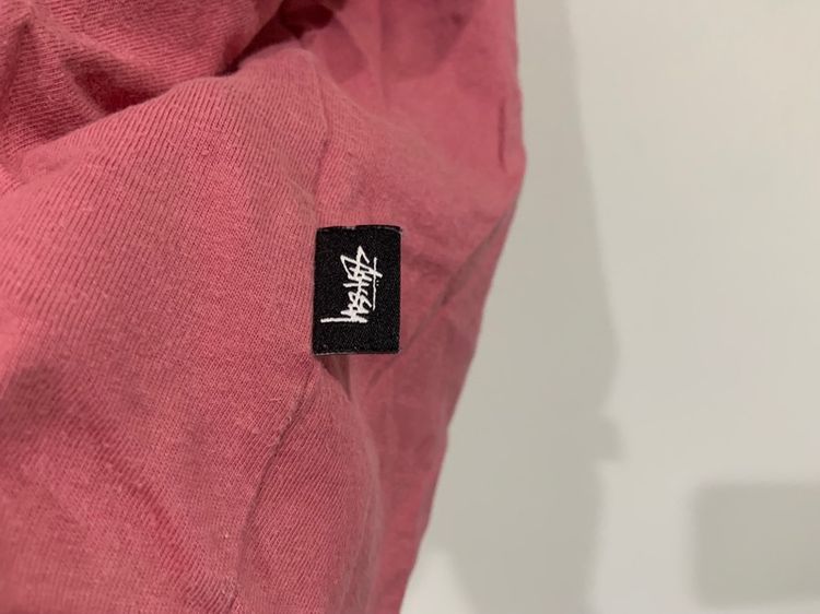 เสื้อยืด STUSSY กระเป๋าอกซ้าย แท้ 💯 size M ขนาด อก 21 ยาว 28.5 นิ้ว สภาพใหม่มาก ดีเทลสวยมาก เนื้อผ้านิ่มมาก หายากน่าสะสมครับ รูปที่ 5