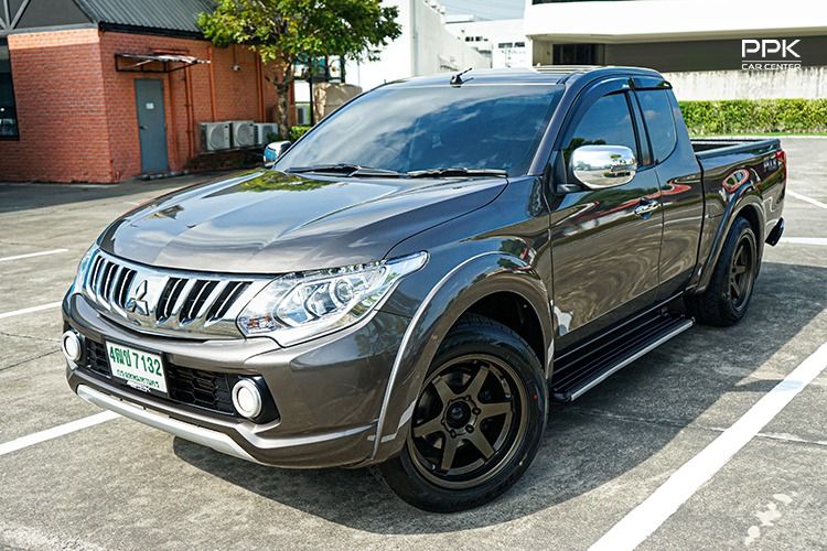 รถ Mitsubishi Triton 2.4 GLS Plus สี เทา
