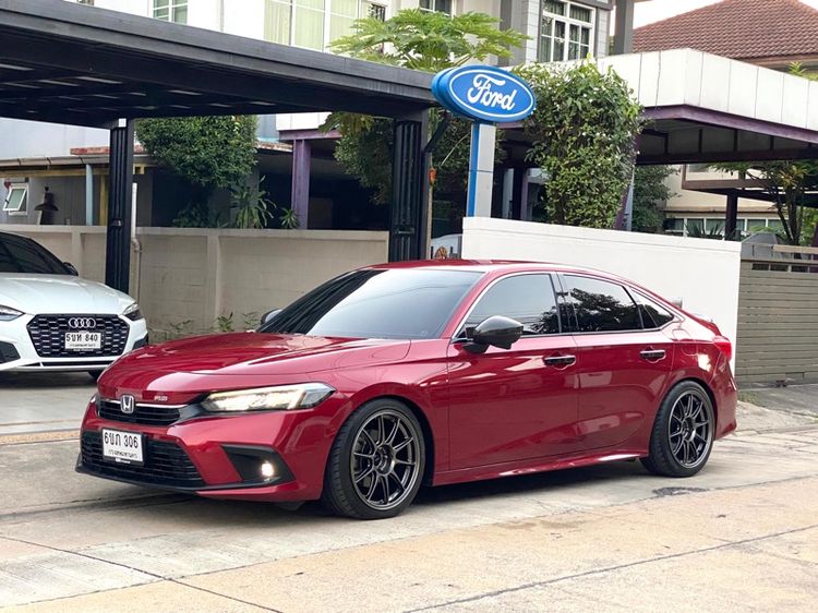 รถ Honda Civic 2.0 eHEV RS สี แดง