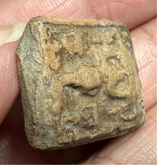 🙏 พระเจ้าห้าพระองค์ ล.ป.ทอง วัดราชโยธา🙏 พระพิมพ์พระประจำวันศุกร์ ปางรำพึง ล.พ.จาด วัดบางกระเบา ออกวัดพระสิงห์ เชียงใหม่ ปี2485 องค์ละ1550 รูปที่ 5