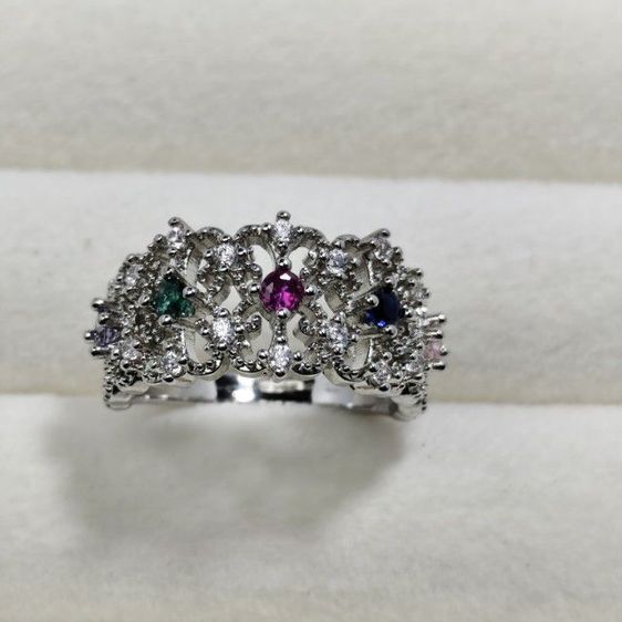 จิวเวอรี่ 🔖แหวนสีเงิน ประดับพลอยหลากสี และเพชรวิ้ง ของจริงสวยมาก 