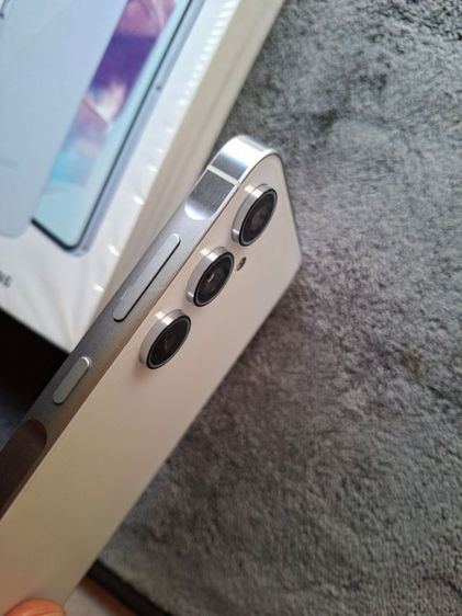 ss a55 5g แรม8 รอม 128 สภาพสวยมากเหมือนใหม่  ไม่ติดล้อคหรือผ่อน ใดๆ  อุปกรณ์ครบกล่อง มีเคสให้ สายชาร์จแท้มากับเครื่อง รูปที่ 9