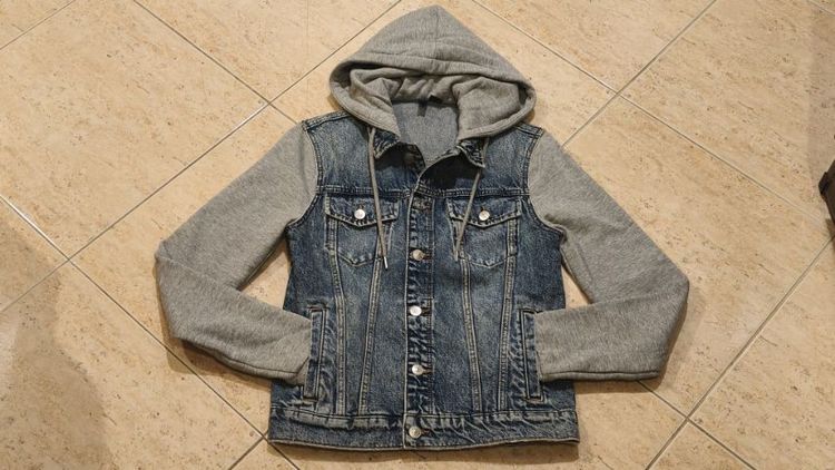 jacket ยีนส์ H และ m size Xs  อก37" ยาว23" รูปที่ 2