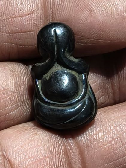 พระปิดตาเนื้อเมฆพัดหลวงพ่อทาวัดพะเนียงแตกสายเหนียวนครปฐมตอกโค๊ตชัดเจน