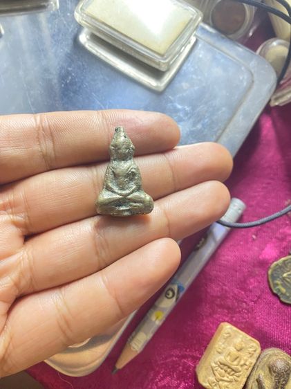 พระยอดธง