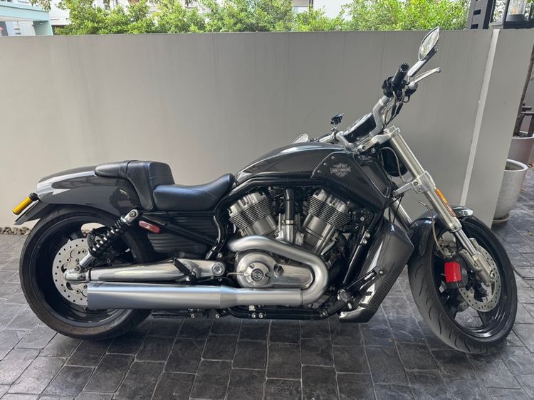 V rod muscle 2009 Full carbon รูปที่ 3