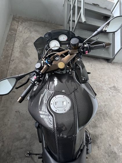 BMW K1300R รูปที่ 6