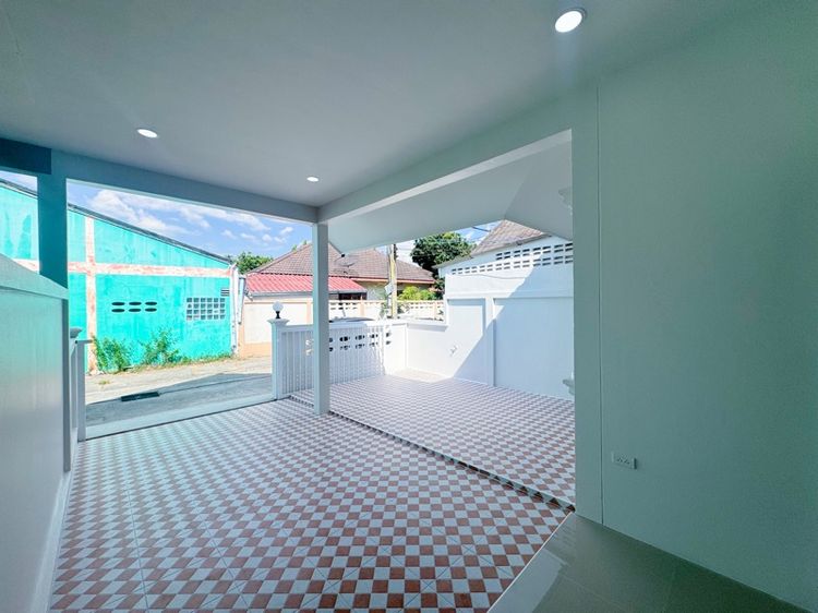 มีบางส่วน 2025 ใช่ บ้านแฝด ราคาดี ฟรีโอน แถมเฟอร์ฯ หนองเกตุใหญ-นาเกลือ รูปที่ 3