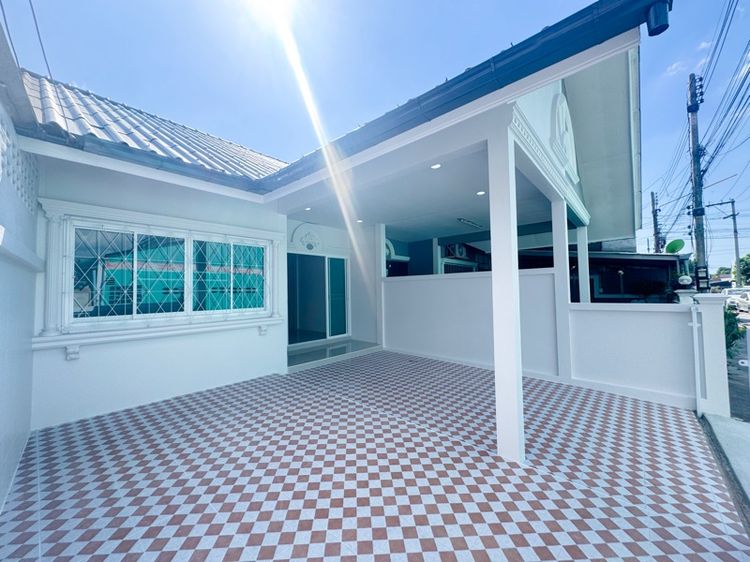 มีบางส่วน 2025 ใช่ บ้านแฝด ราคาดี ฟรีโอน แถมเฟอร์ฯ หนองเกตุใหญ-นาเกลือ รูปที่ 2