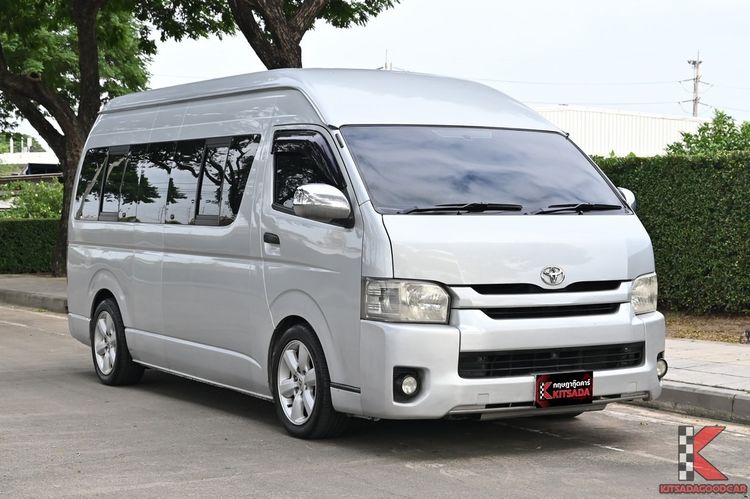 Toyota Commuter 2013 2.5 Van ดีเซล ไม่ติดแก๊ส เกียร์ธรรมดา บรอนซ์เงิน