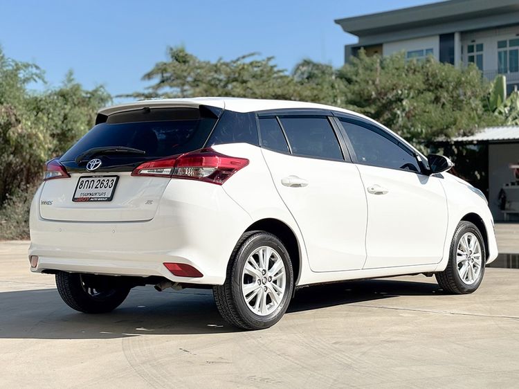 Toyota Yaris 2019 1.2 E Sedan เบนซิน ไม่ติดแก๊ส เกียร์อัตโนมัติ ขาว รูปที่ 4