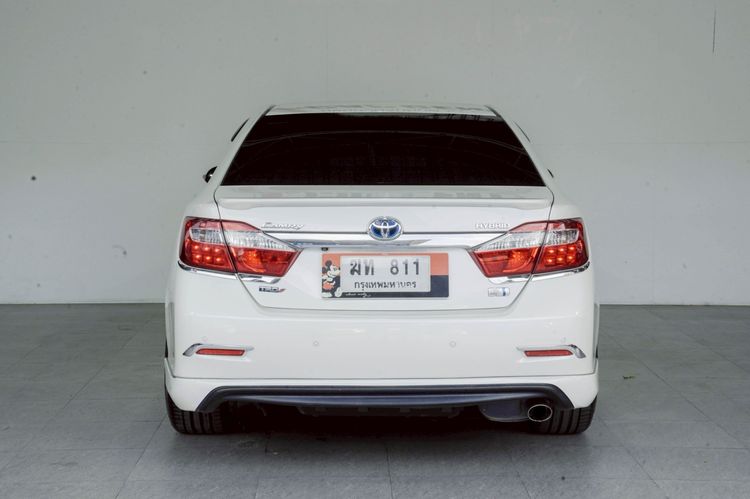 Toyota Camry 2012 2.5 HV Sedan ไฮบริด ไม่ติดแก๊ส เกียร์อัตโนมัติ ขาว รูปที่ 3