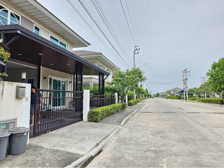 Supalai มีบางส่วน ไม่ใช่ ให้เช่าบ้านเดี่ยวหลังใหญ่ เลี้ยงสัตว์ได้ เพชรเกษม69 รูปที่ 4