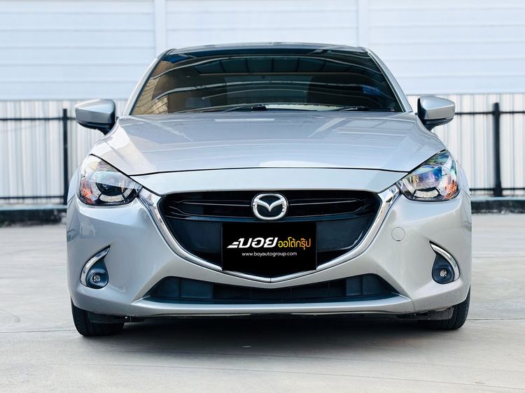 Mazda Mazda 2 2018 1.3 High Connect Sedan เบนซิน ไม่ติดแก๊ส เกียร์อัตโนมัติ เทา รูปที่ 2