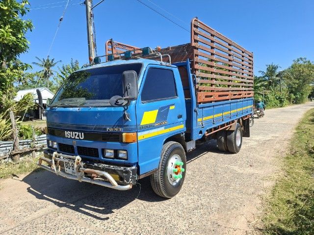 ขายNPR เครื่อง115แรง เกียใหญ่สโลปลาย เอฟหน้า เอฟหลัง พาวเวอ กระจกไฟฟ้า แหนบเสริม วิทยุ พร้อมใช้งาน เล่มพร้อม