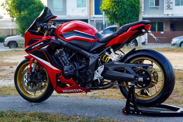 HONDA CBR650R ABS ปี 2021 ฟรีค่าดำเนินการจัดไฟแนนซ์  รูปที่ 12