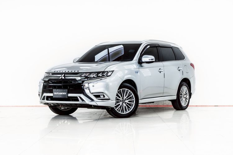รถ Mitsubishi Outlander Phev 2.4 GT Premium 4WD สี เทา