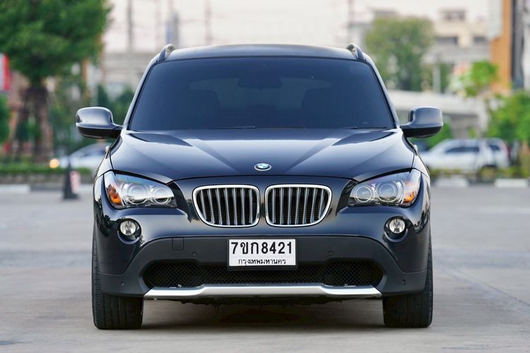BMW X1 2012 2.0 sDrive18i Utility-car เบนซิน เกียร์อัตโนมัติ ดำ รูปที่ 4