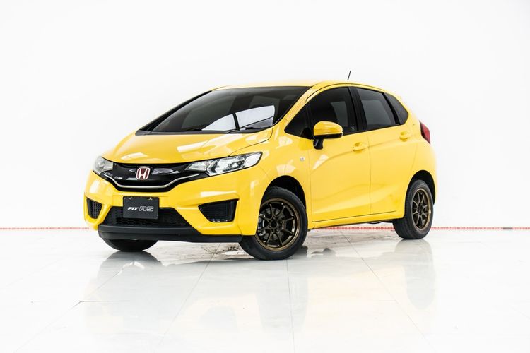 รถ Honda Jazz 1.5 S สี เหลือง