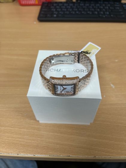 Micheal Kors นาฬิกาข้อมือผู้หญิง รูปที่ 6