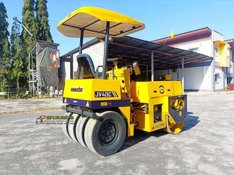 รถบด หน้าเหล็ก-หลังยาง Komatsu JV40C   ขนาด 4 ตัน มีระบบสั้นสะเทือน  หลังคากันแดดกันฝน รูปที่ 7