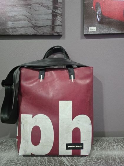 ขาย กระเป๋า Freitag แท้ สภาพดีมาก 4000 THB 