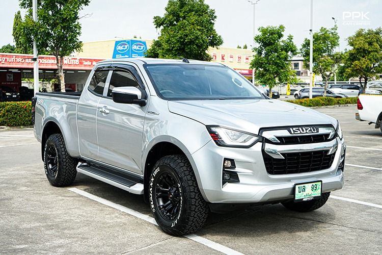 Isuzu D-MAX 2020 3.0 V-Cross Z 4WD Pickup ดีเซล ไม่ติดแก๊ส เกียร์ธรรมดา เทา รูปที่ 3