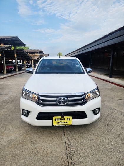 Toyota Hilux Revo 2015 2.4 J Plus Pickup ดีเซล ไม่ติดแก๊ส เกียร์ธรรมดา ขาว รูปที่ 3