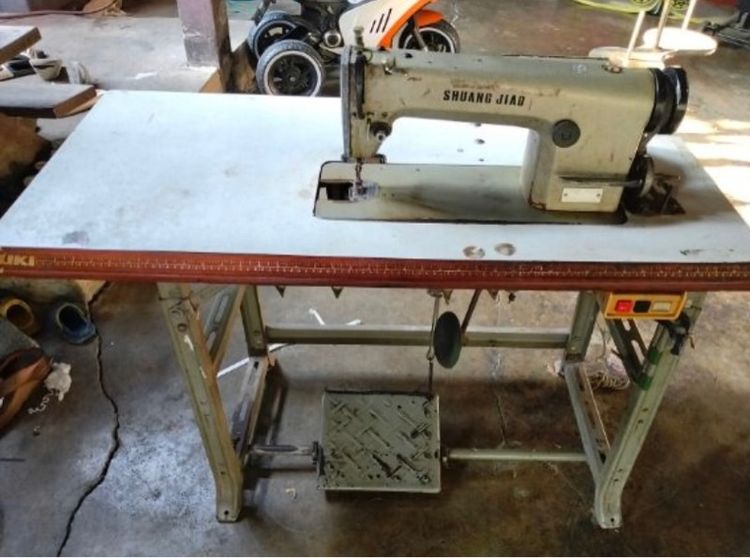 จักรเย็บผ้ามอเตอร์ไฟฟ้า