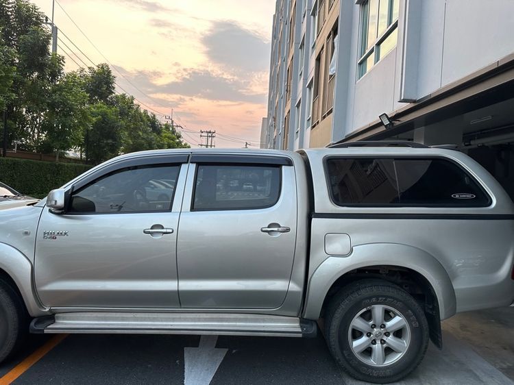 Toyota Hilux Vigo 2011 2.5 E Prerunner Pickup ดีเซล ไม่ติดแก๊ส เกียร์ธรรมดา บรอนซ์ทอง รูปที่ 2