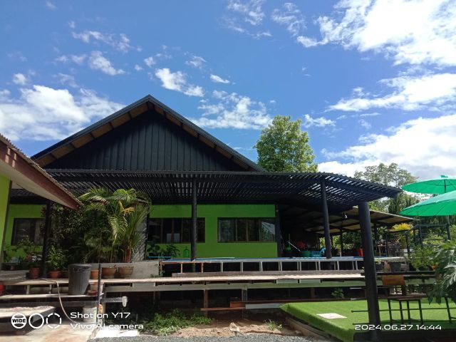 มีบางส่วน ใช่ บ้านสวนวิวสวยบรรยากาศเงียบสงบเป็นส่วนตัว  บ้านสไตล์รีสอร์ทพร้อมสระว่ายน้ำ โอบล้อมด้วยธรรมชาติเห็นวิวภูเขาและทุ่งนา นั่งจิบกาแฟรับลมยามเช้า รูปที่ 3