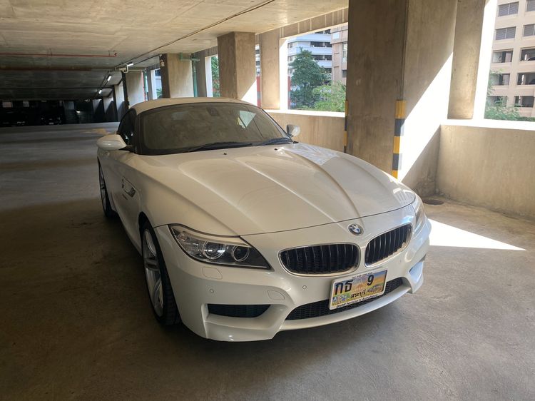 รถ BMW Z4 2.0 sDrive20i สี ขาว