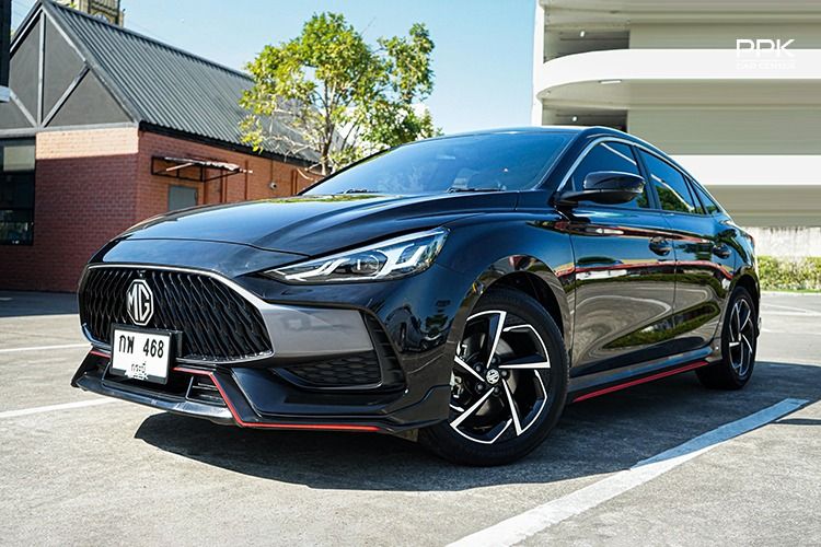 รถ MG MG5 1.5 D+ สี ดำ