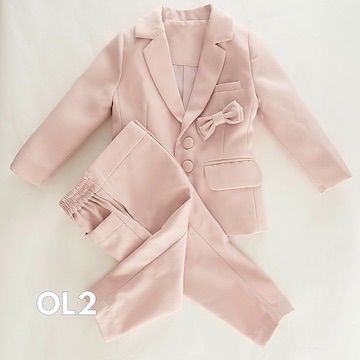 อื่นๆ อื่นๆ สูทเด็กผู้ชายสีชมพู