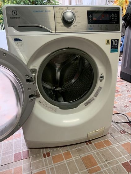 เครื่องซักผ้าอิเลกทรอลักส์ อินเวสเตอร์ 9kg