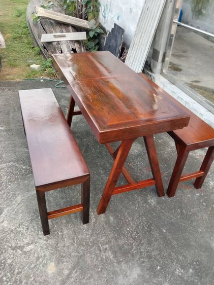 โต๊ะกินข้าว