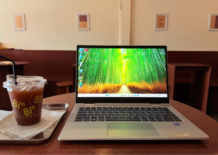 HP EliteBook X360 830 G8 ( Touch Screen ) 