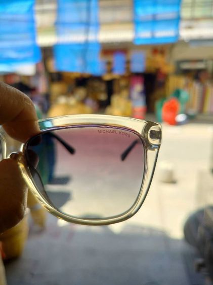 แว่นกันแดด Michael kors  รูปที่ 7